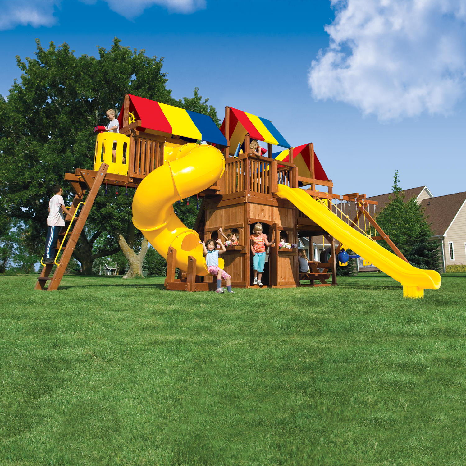 King Kong Clubhouse Pkg V Ginormous (47I) - Rainbow Play of NC
