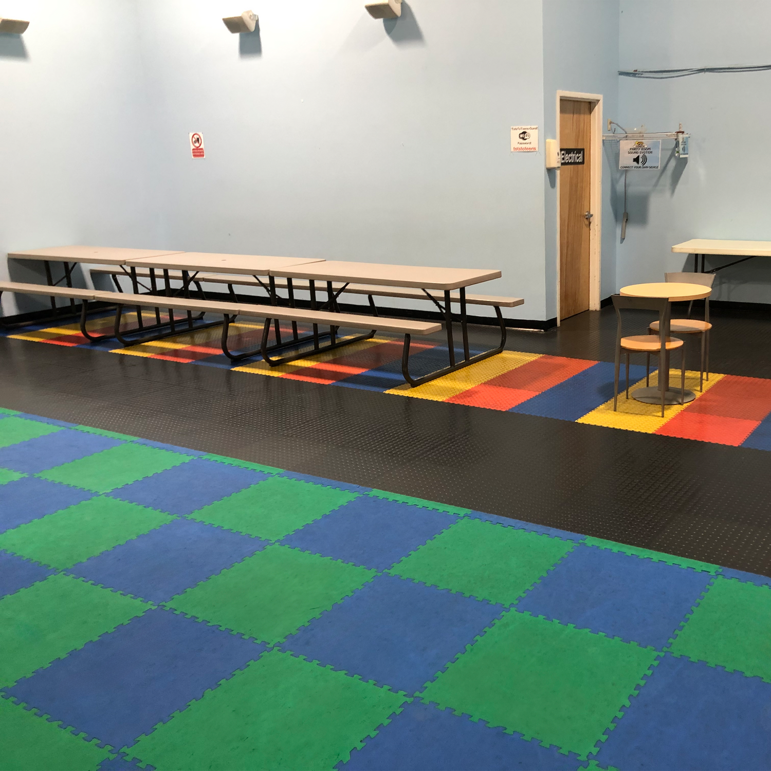 Weekend Party - Rainbow Play of NC