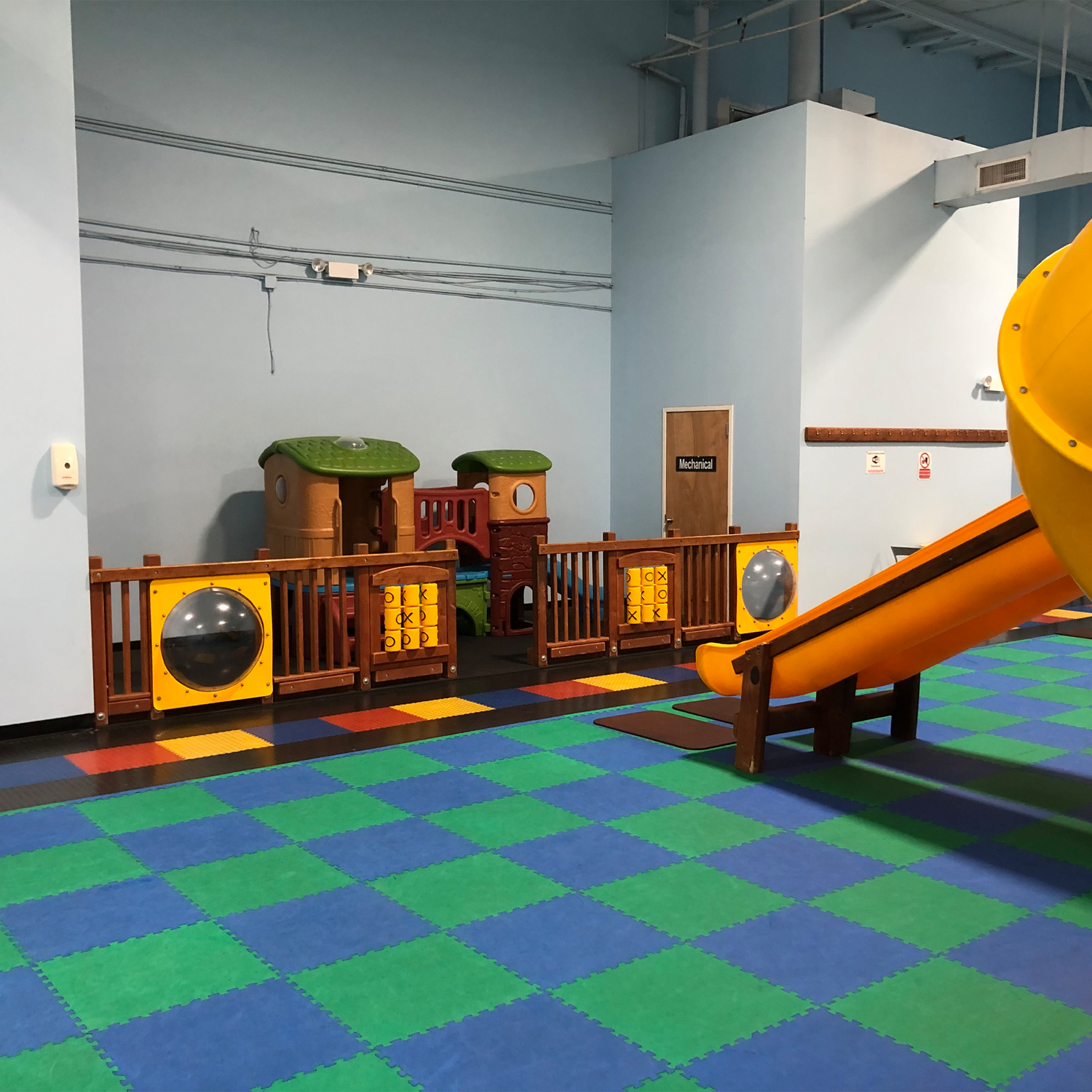 Weekend Party - Rainbow Play of NC